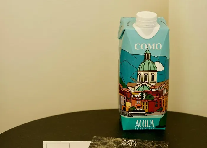 Piazza Del - Cecilia * Como