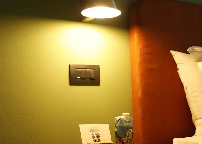 Piazza Del - Cecilia Como